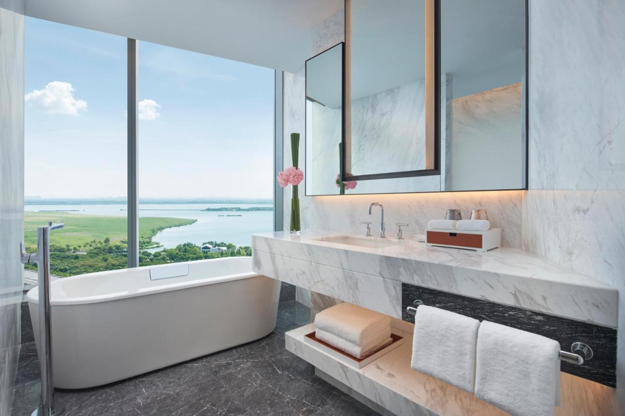 Hyatt Regency Changshu Kuncheng Lake Exteriör bild